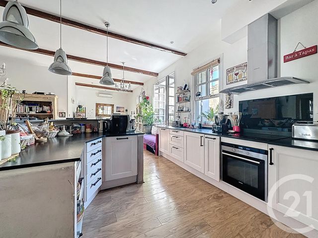 Appartement F4 à vendre - 4 pièces - 110.4 m2 - MONTPELLIER - 34 - LANGUEDOC-ROUSSILLON - Century 21 Vicarello