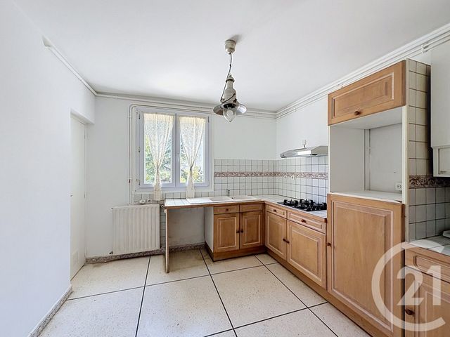 Appartement F3 à louer - 3 pièces - 76.96 m2 - CASTELNAU LE LEZ - 34 - LANGUEDOC-ROUSSILLON - Century 21 Vicarello