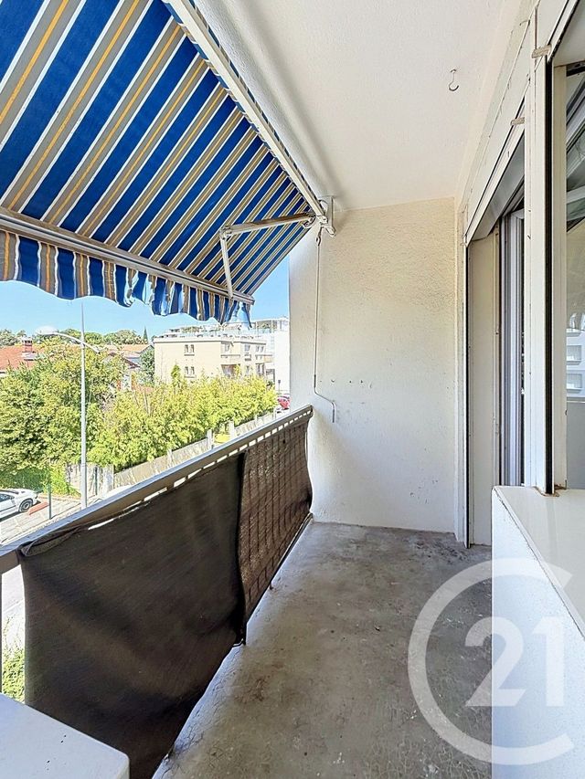 Appartement F3 à louer - 3 pièces - 76.96 m2 - CASTELNAU LE LEZ - 34 - LANGUEDOC-ROUSSILLON - Century 21 Vicarello