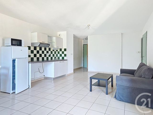 Appartement F3 à louer - 3 pièces - 57.6 m2 - JUVIGNAC - 34 - LANGUEDOC-ROUSSILLON - Century 21 Vicarello