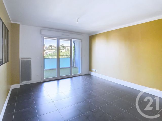 Appartement F3 à vendre - 3 pièces - 72.39 m2 - CASTELNAU LE LEZ - 34 - LANGUEDOC-ROUSSILLON - Century 21 Vicarello