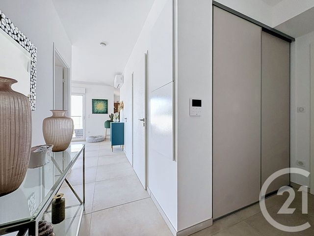 Appartement F2 bis à vendre - 2 pièces - 57.77 m2 - BAILLARGUES - 34 - LANGUEDOC-ROUSSILLON - Century 21 Vicarello