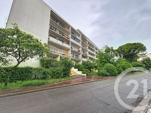 Appartement à louer - 3 pièces - 62.55 m2 - MONTPELLIER - 34 - LANGUEDOC-ROUSSILLON - Century 21 Vicarello