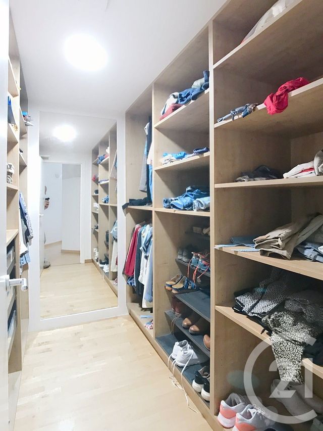 maison à vendre - 7 pièces - 202.0 m2 - CASTELNAU LE LEZ - 34 - LANGUEDOC-ROUSSILLON - Century 21 Vicarello