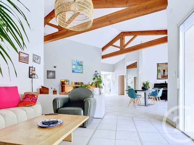 maison à vendre - 7 pièces - 202.0 m2 - CASTELNAU LE LEZ - 34 - LANGUEDOC-ROUSSILLON - Century 21 Vicarello