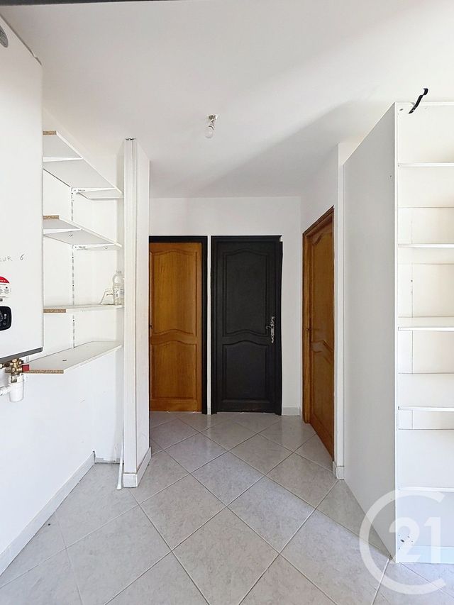 Appartement F4 à louer - 4 pièces - 76.53 m2 - ST GELY DU FESC - 34 - LANGUEDOC-ROUSSILLON - Century 21 Vicarello