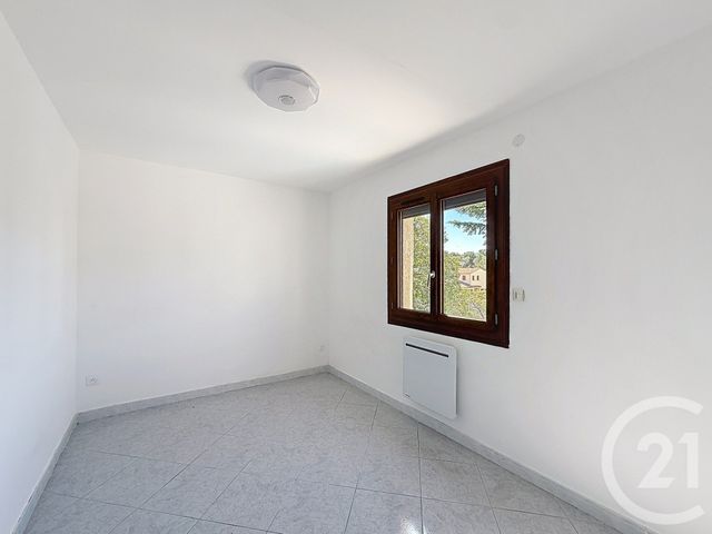 Appartement F4 à louer - 4 pièces - 76.53 m2 - ST GELY DU FESC - 34 - LANGUEDOC-ROUSSILLON - Century 21 Vicarello