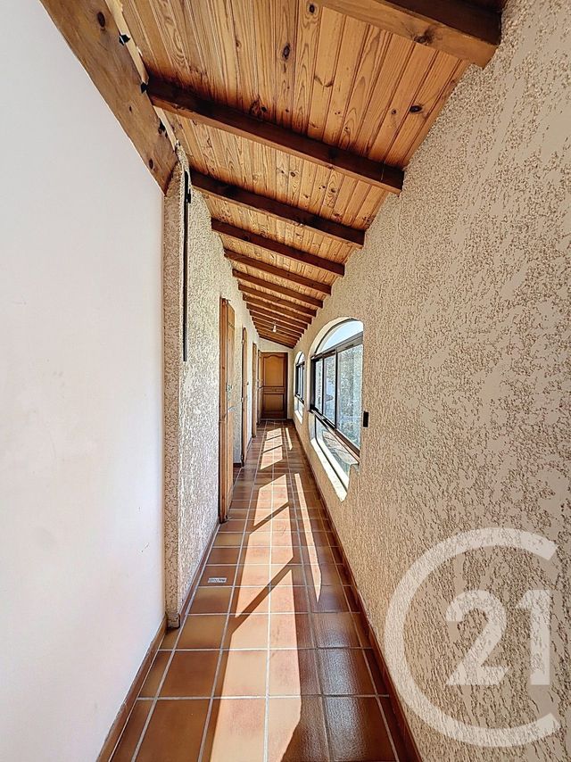 Appartement F4 à louer - 4 pièces - 76.53 m2 - ST GELY DU FESC - 34 - LANGUEDOC-ROUSSILLON - Century 21 Vicarello