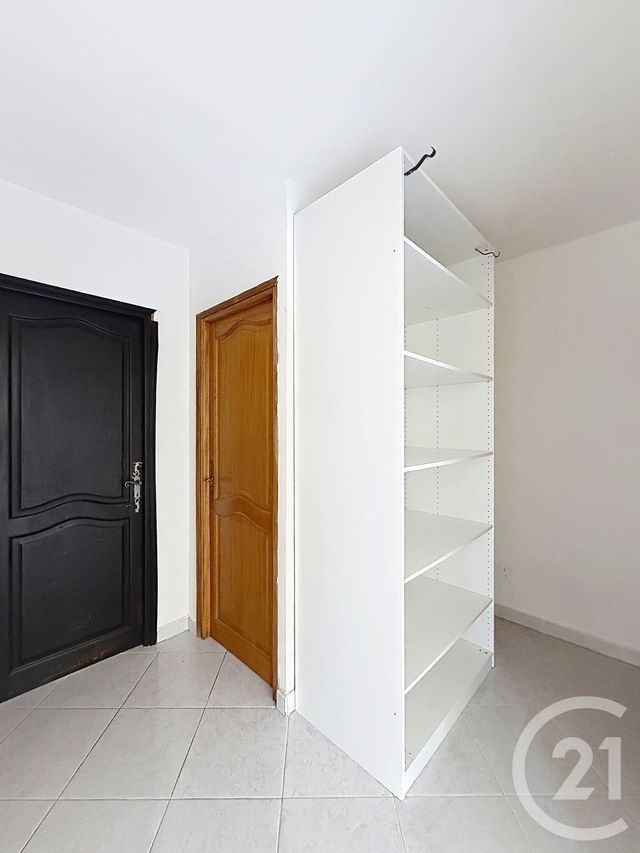 Appartement F4 à louer - 4 pièces - 76.53 m2 - ST GELY DU FESC - 34 - LANGUEDOC-ROUSSILLON - Century 21 Vicarello