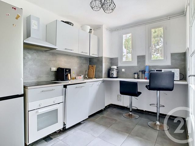 Appartement T4 à vendre - 4 pièces - 71.29 m2 - MONTPELLIER - 34 - LANGUEDOC-ROUSSILLON - Century 21 Vicarello