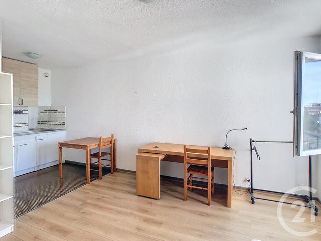 Appartement Studio à louer - 1 pièce - 27.3 m2 - MONTPELLIER - 34 - LANGUEDOC-ROUSSILLON - Century 21 Vicarello
