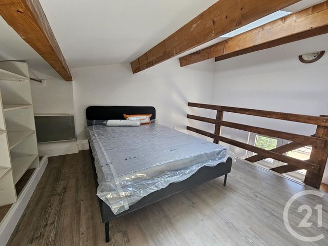 Appartement Duplex à louer - 2 pièces - 20.6 m2 - MONTPELLIER - 34 - LANGUEDOC-ROUSSILLON - Century 21 Vicarello