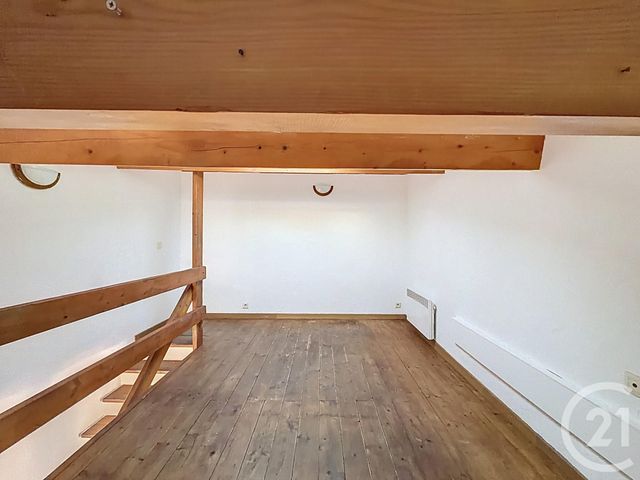 Appartement Duplex à louer - 2 pièces - 19.38 m2 - MONTPELLIER - 34 - LANGUEDOC-ROUSSILLON - Century 21 Vicarello