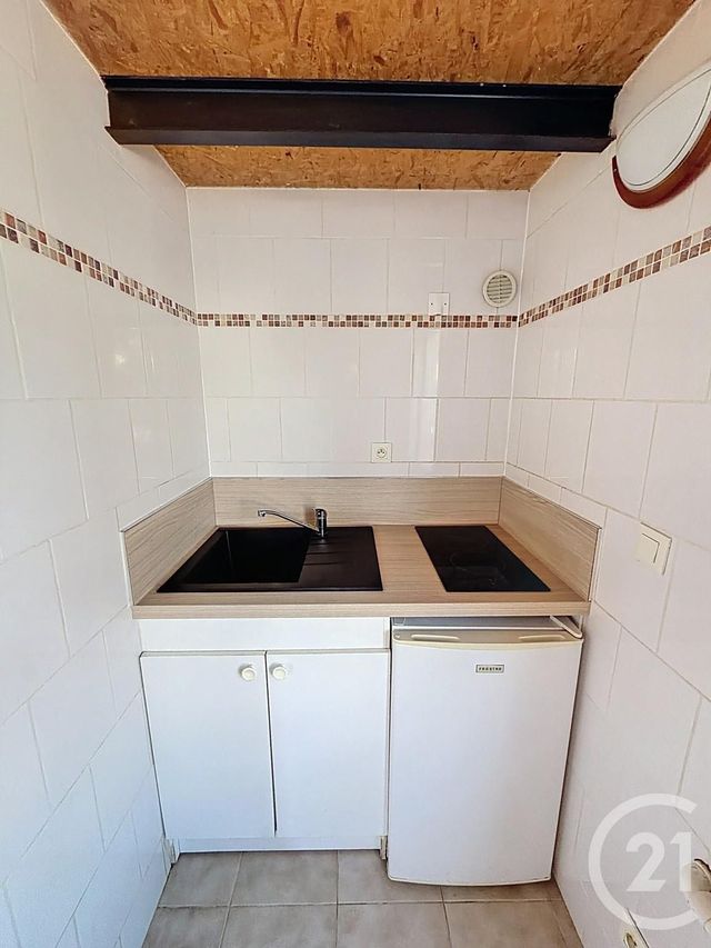 Appartement Duplex à louer - 2 pièces - 19.38 m2 - MONTPELLIER - 34 - LANGUEDOC-ROUSSILLON - Century 21 Vicarello