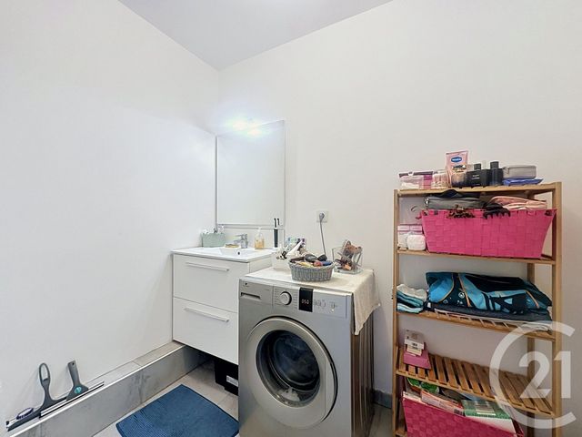 Appartement F3 à vendre - 3 pièces - 54.51 m2 - CASTELNAU LE LEZ - 34 - LANGUEDOC-ROUSSILLON - Century 21 Vicarello