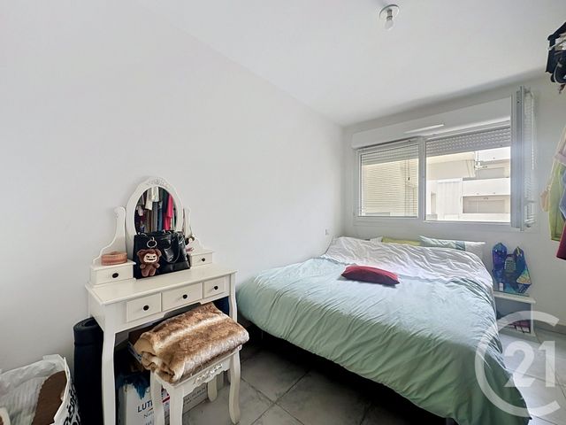 Appartement F3 à vendre - 3 pièces - 54.51 m2 - CASTELNAU LE LEZ - 34 - LANGUEDOC-ROUSSILLON - Century 21 Vicarello