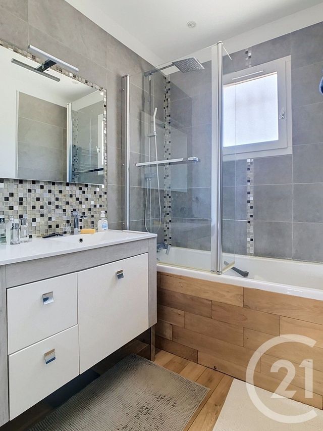 maison à vendre - 3 pièces - 75.0 m2 - CASTELNAU LE LEZ - 34 - LANGUEDOC-ROUSSILLON - Century 21 Vicarello