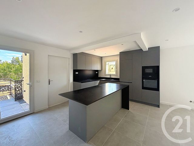 Appartement F4 à louer - 4 pièces - 87.0 m2 - MONTFERRIER SUR LEZ - 34 - LANGUEDOC-ROUSSILLON - Century 21 Vicarello
