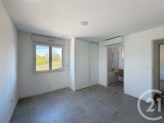 Appartement F4 à louer - 4 pièces - 87.0 m2 - MONTFERRIER SUR LEZ - 34 - LANGUEDOC-ROUSSILLON - Century 21 Vicarello