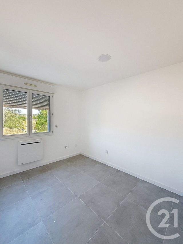 Appartement F4 à louer - 4 pièces - 87.0 m2 - MONTFERRIER SUR LEZ - 34 - LANGUEDOC-ROUSSILLON - Century 21 Vicarello