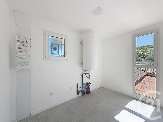 Appartement F4 à louer - 4 pièces - 87.0 m2 - MONTFERRIER SUR LEZ - 34 - LANGUEDOC-ROUSSILLON - Century 21 Vicarello