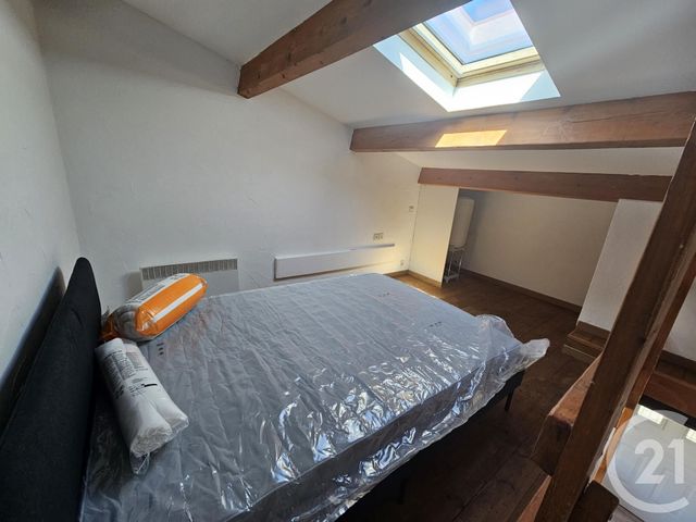 Appartement Duplex à louer - 2 pièces - 19.38 m2 - MONTPELLIER - 34 - LANGUEDOC-ROUSSILLON - Century 21 Vicarello