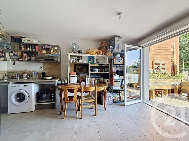Appartement F2 à vendre - 2 pièces - 36.75 m2 - PRADES LE LEZ - 34 - LANGUEDOC-ROUSSILLON - Century 21 Vicarello