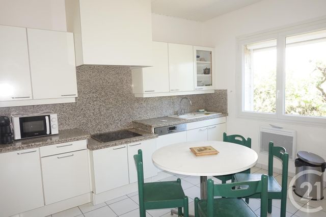 maison à louer - 5 pièces - 134.81 m2 - CASTELNAU LE LEZ - 34 - LANGUEDOC-ROUSSILLON - Century 21 Vicarello