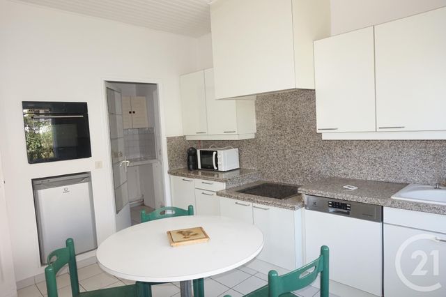 maison à louer - 5 pièces - 134.81 m2 - CASTELNAU LE LEZ - 34 - LANGUEDOC-ROUSSILLON - Century 21 Vicarello