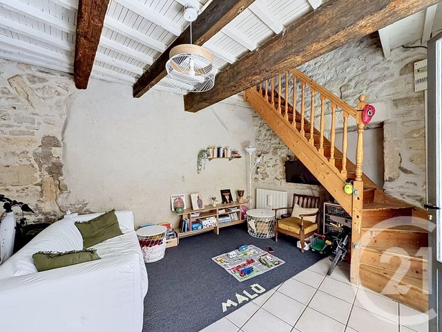 Appartement F2 bis à vendre - 3 pièces - 55.3 m2 - CASTRIES - 34 - LANGUEDOC-ROUSSILLON - Century 21 Vicarello