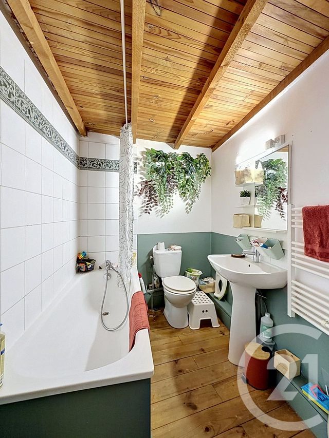 Appartement F2 bis à vendre - 3 pièces - 55.3 m2 - CASTRIES - 34 - LANGUEDOC-ROUSSILLON - Century 21 Vicarello
