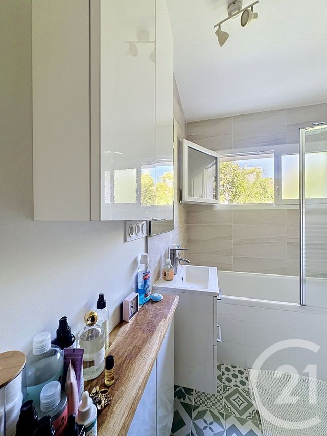maison à vendre - 3 pièces - 66.0 m2 - MONTPELLIER - 34 - LANGUEDOC-ROUSSILLON - Century 21 Vicarello