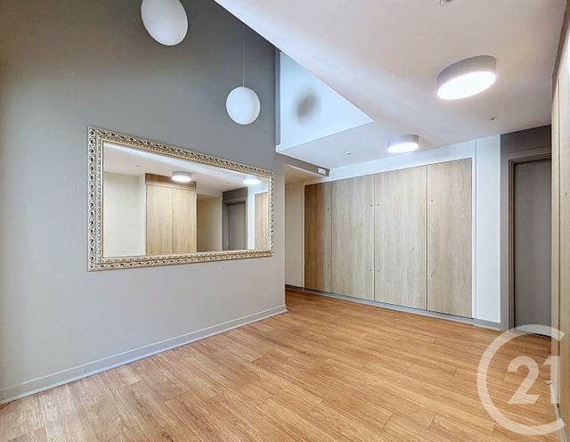 Appartement F3 à vendre - 3 pièces - 62.1 m2 - MONTPELLIER - 34 - LANGUEDOC-ROUSSILLON - Century 21 Vicarello