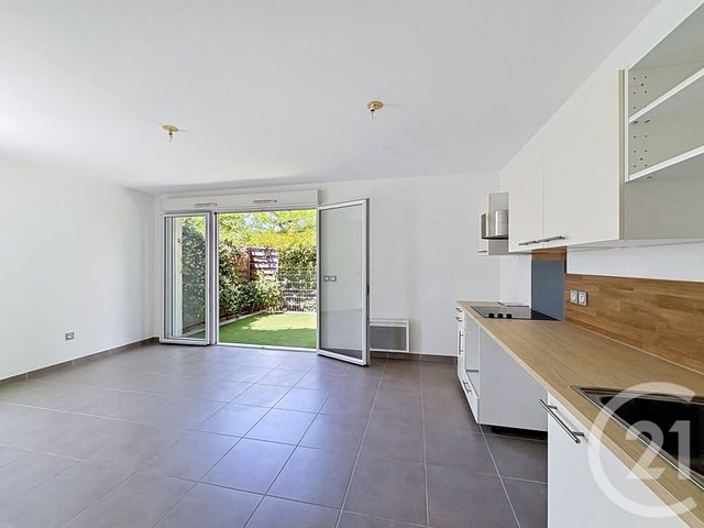 Appartement F3 à vendre - 3 pièces - 57.11 m2 - JUVIGNAC - 34 - LANGUEDOC-ROUSSILLON - Century 21 Vicarello