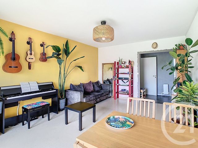 Appartement F4 à louer - 4 pièces - 81.5 m2 - MONTPELLIER - 34 - LANGUEDOC-ROUSSILLON - Century 21 Vicarello