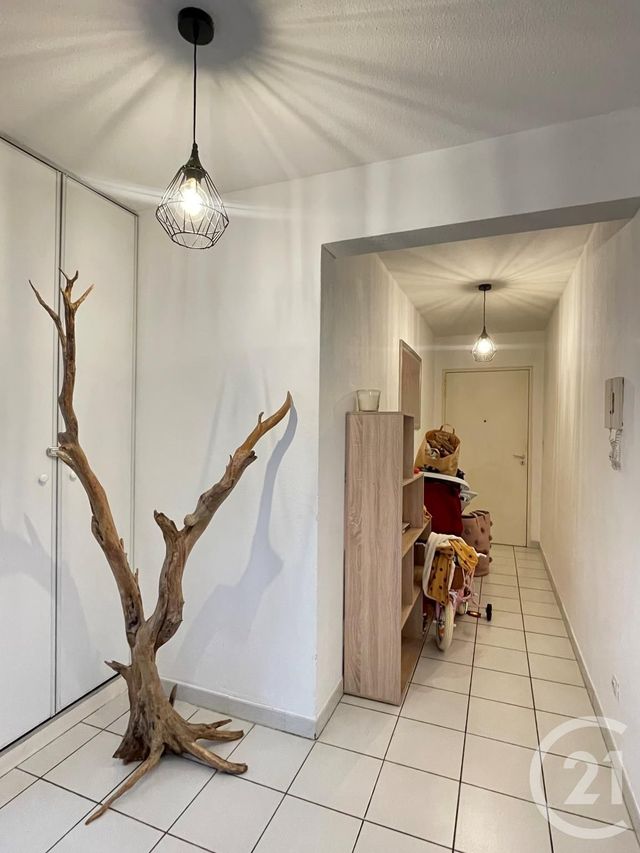 Appartement F3 à louer - 3 pièces - 68.17 m2 - MONTPELLIER - 34 - LANGUEDOC-ROUSSILLON - Century 21 Vicarello
