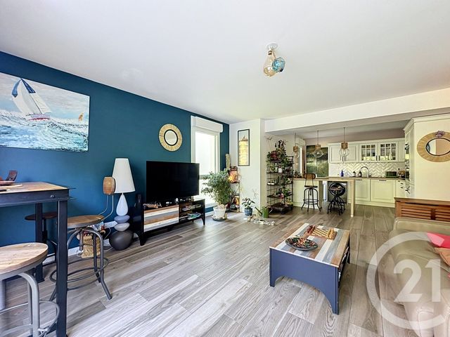 Appartement F3 à vendre - 3 pièces - 80.0 m2 - ST AUNES - 34 - LANGUEDOC-ROUSSILLON - Century 21 Vicarello