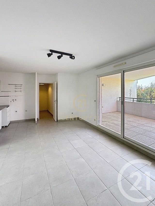 Appartement F3 à vendre - 3 pièces - 67.58 m2 - JACOU - 34 - LANGUEDOC-ROUSSILLON - Century 21 Vicarello
