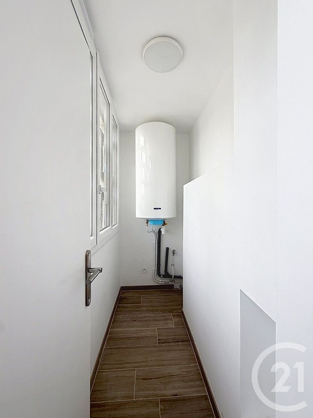 Appartement F3 à vendre - 3 pièces - 67.15 m2 - CASTELNAU LE LEZ - 34 - LANGUEDOC-ROUSSILLON - Century 21 Vicarello