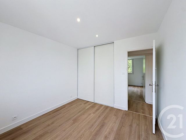 Appartement F3 à vendre - 3 pièces - 67.15 m2 - CASTELNAU LE LEZ - 34 - LANGUEDOC-ROUSSILLON - Century 21 Vicarello