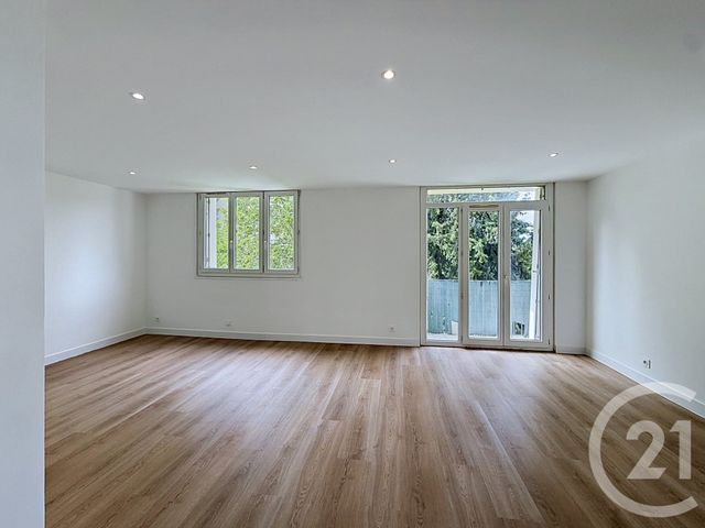 Appartement F3 à vendre - 3 pièces - 67.15 m2 - CASTELNAU LE LEZ - 34 - LANGUEDOC-ROUSSILLON - Century 21 Vicarello