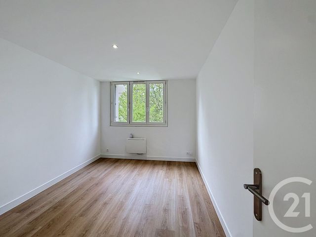 Appartement F3 à vendre - 3 pièces - 67.15 m2 - CASTELNAU LE LEZ - 34 - LANGUEDOC-ROUSSILLON - Century 21 Vicarello