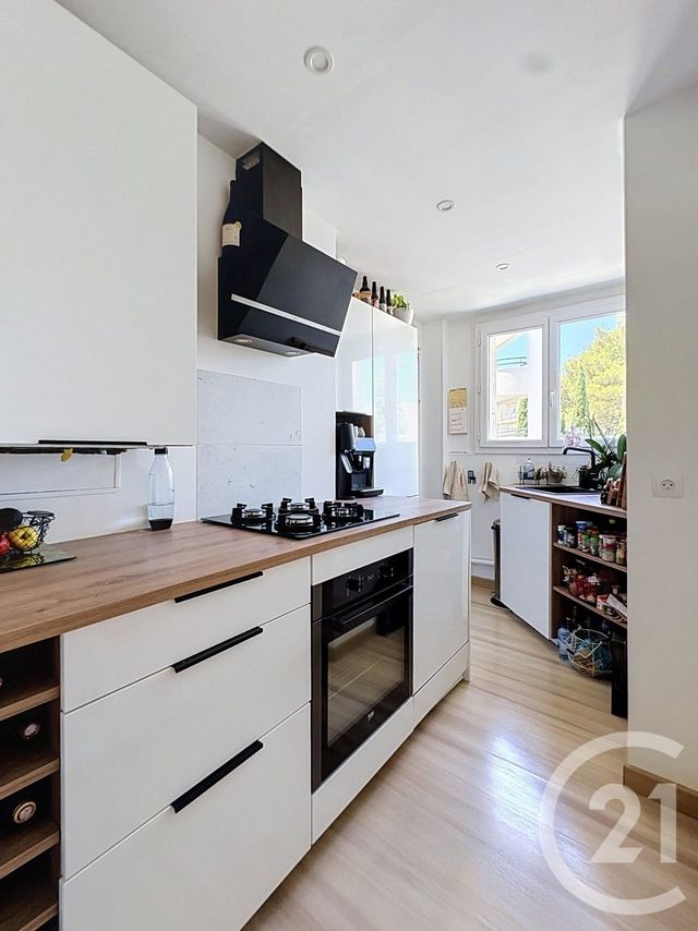 Appartement F3 à vendre - 3 pièces - 64.0 m2 - MONTPELLIER - 34 - LANGUEDOC-ROUSSILLON - Century 21 Vicarello