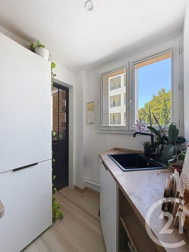 Appartement F3 à vendre - 3 pièces - 64.0 m2 - MONTPELLIER - 34 - LANGUEDOC-ROUSSILLON - Century 21 Vicarello
