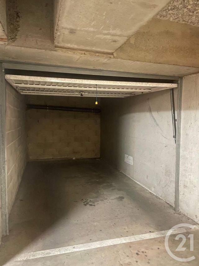 parking à louer - 14.0 m2 - MONTPELLIER - 34 - LANGUEDOC-ROUSSILLON - Century 21 Vicarello