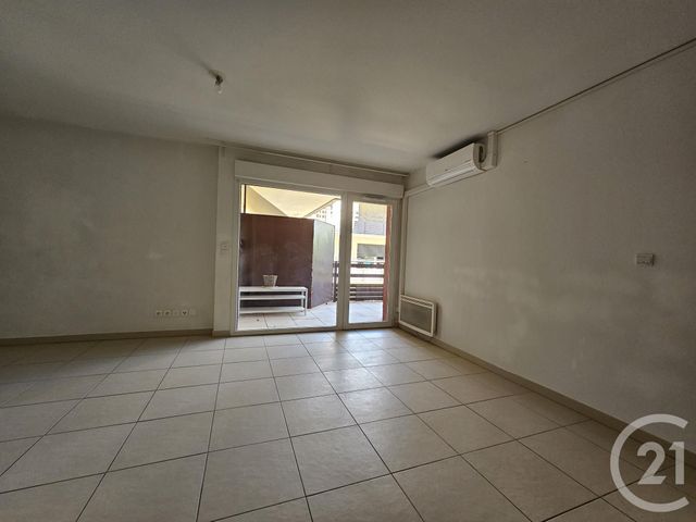 Appartement F1 à louer - 1 pièce - 32.38 m2 - FABREGUES - 34 - LANGUEDOC-ROUSSILLON - Century 21 Vicarello