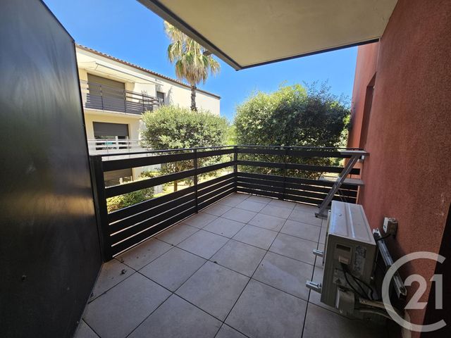 Appartement F1 à louer - 1 pièce - 32.38 m2 - FABREGUES - 34 - LANGUEDOC-ROUSSILLON - Century 21 Vicarello