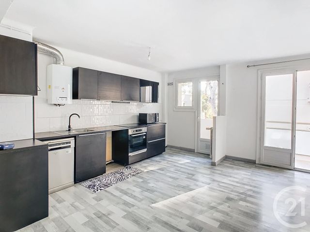 Appartement F3 à louer - 3 pièces - 59.23 m2 - CASTELNAU LE LEZ - 34 - LANGUEDOC-ROUSSILLON - Century 21 Vicarello