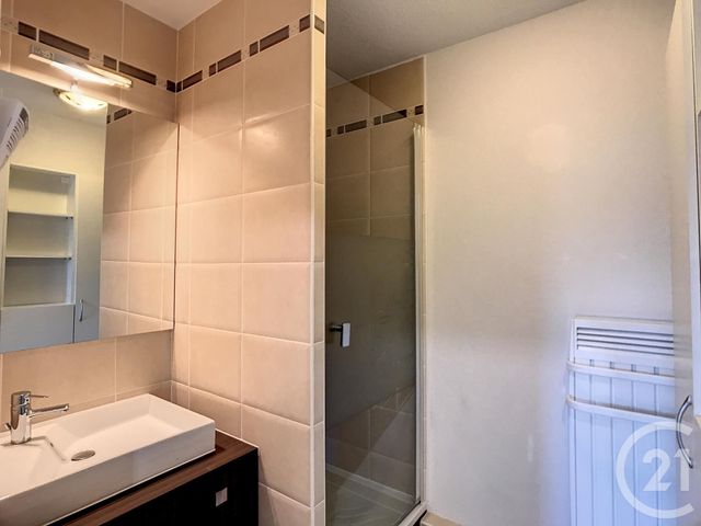Appartement F2 à louer - 2 pièces - 38.9 m2 - CASTELNAU LE LEZ - 34 - LANGUEDOC-ROUSSILLON - Century 21 Vicarello
