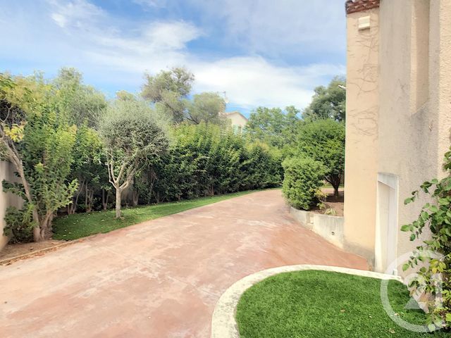 maison à louer - 6 pièces - 194.4 m2 - PEROLS - 34 - LANGUEDOC-ROUSSILLON - Century 21 Vicarello